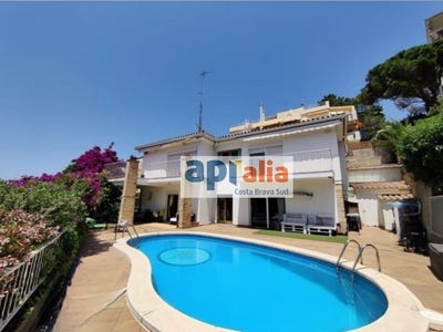 /international/es/tossa-de-mar-catalonia-310102932829/