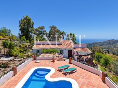 /international/es/competa-andalusia-310108129667/