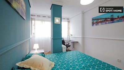 /international/es/alcala-de-henares-madrid-310108558944/