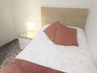 /international/es/carrer-d-alcoi-moncada-valencian-community-310093870057/
