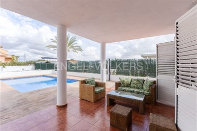 /international/es/betera-valencian-community-310100639194/?lang=pt