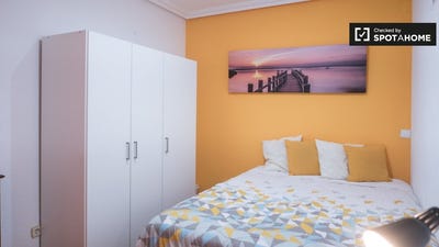 /international/es/alcala-de-henares-madrid-310108558934/