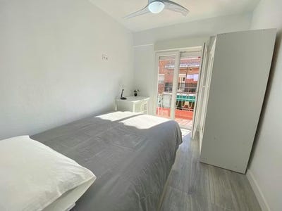 /international/es/calle-de-encarnacion-oviol-madrid-madrid-310093838569/