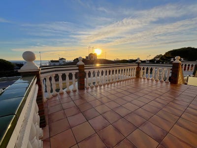 /international/es/avenida-de-los-conquistadores-moguer-andalusia-310104422570/