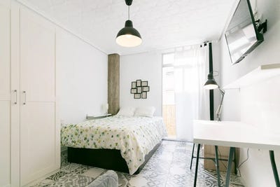 /international/es/entrada-ponce-valencia-valencian-community-310093856665/