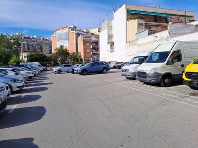 /international/es/esplugues-de-llobregat-catalonia-310101351540/