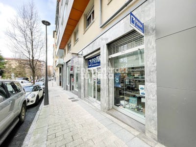 /international/es/aduana-6-irun-basque-country-310107293996/