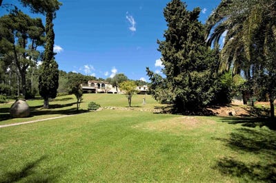 /international/es/mont-ras-catalonia-310098748092/
