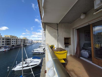 /international/es/port-moxo-castello-d-empuries-catalonia-310107215191/