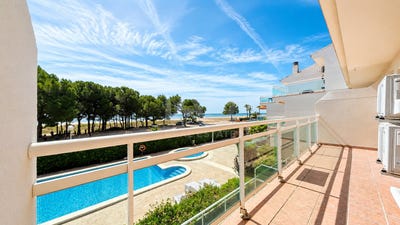 /international/es/carrer-cadaloques-vandellos-i-l-hospitalet-de-l-infant-catalonia-310107942721/