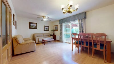 /international/es/alcala-de-henares-madrid-310108035886/