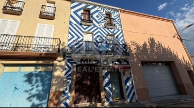 /international/es/placa-major-penelles-catalonia-310107442356/