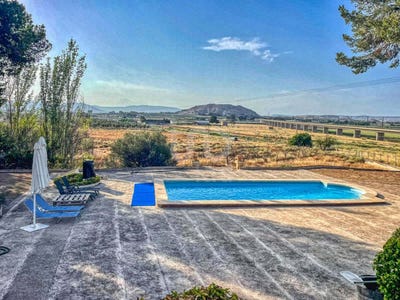 /international/es/alicante-valencian-community-310099944396/