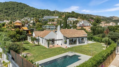 /international/es/elegant-renovated-villa-within-exclusive-cascada-de-camojan-urbanisation-marbella-golden-mile-marbella-marbella-golden-mile-malaga-spain-marbella-valencian-community-310108407754/