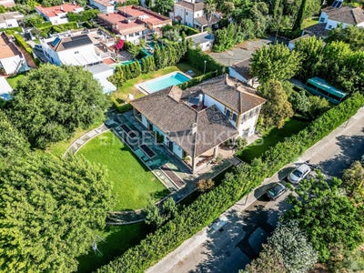 /international/es/valencina-de-la-concepcion-andalusia-310100785281/?lang=zh-tw