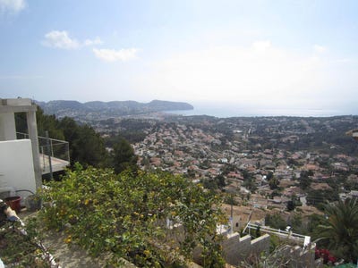 /international/es/moraira-valencian-community-120054434257/