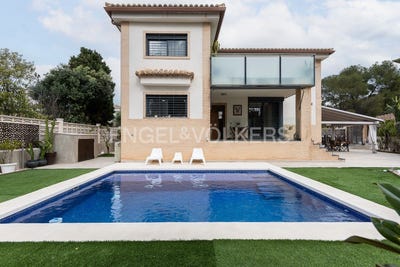 /international/es/paterna-valencian-community-310100643722/