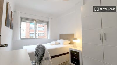 /international/es/malaga-andalusia-310108590476/