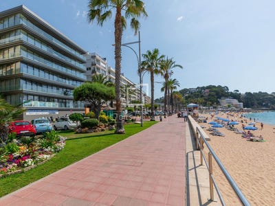 /international/es/lloret-de-mar-catalonia-120083355669/