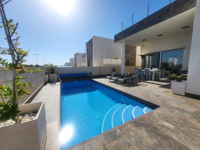 /international/es/orihuela-costa-a-orihuela-costa-valencian-community-310108925445/