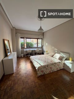 /international/es/bilbao-basque-country-310108559690/