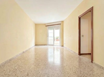 /international/es/avinguda-d-isabel-la-catolica-hospitalet-de-llobregat-l-catalonia-310108181381/