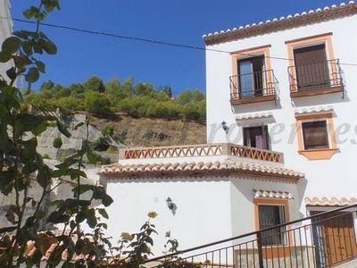 /international/es/salares-andalusia-120090073002/