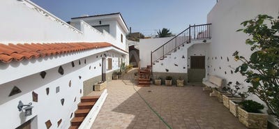 /international/es/cl-san-benito-abad-blanquitos-los-granadilla-de-abona-canary-islands-310108939071/