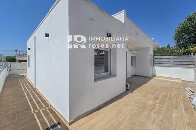 /international/es/roses-catalonia-310100763187/