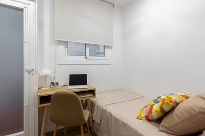 /international/es/avinguda-de-madrid-barcelona-catalonia-310108670946/