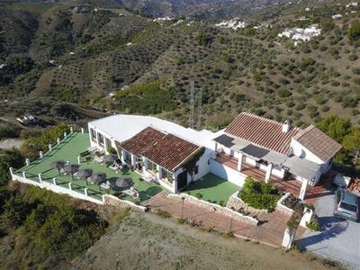 /international/es/frigiliana-andalusia-120097795279/