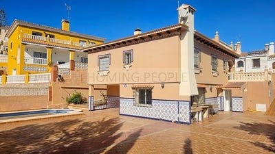 /international/es/rincon-de-la-victoria-andalusia-310107374466/