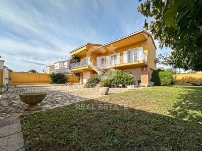 /international/es/l-escala-catalonia-310103789745/
