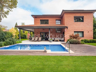 /international/es/sant-cugat-del-valles-catalonia-310094956292/