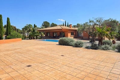 /international/es/mollet-de-peralada-girona-catalonia-310100273446/