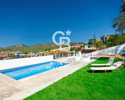 /international/es/barcelona-esplugues-de-llobregat-la-miranda-barcelona-esplugues-de-llobregat-la-miranda-barcelona-esplugues-de-llobregat-catalonia-310104459481/