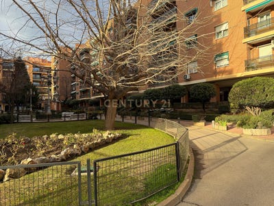 /international/es/alcala-de-henares-madrid-310105988945/
