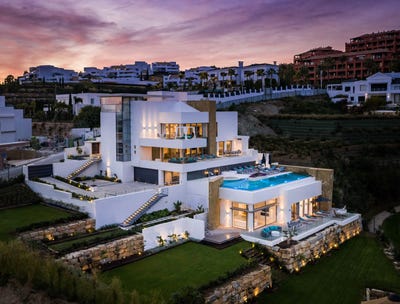 /international/es/benahavis-andalusia-310095102952/