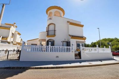 /international/es/pinar-de-campoverde-valencian-community-310110252196/