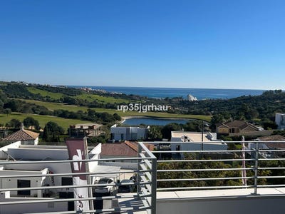 /international/es/c-del-golf-61-29693-buenas-noches-malaga-spain-malaga-castile-la-mancha-310105537408/