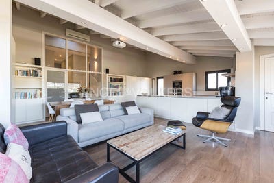 /international/es/castelldefels-catalonia-310100643920/