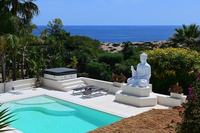 /international/es/santa-eulalia-del-rio-balearic-islands-310108241323/