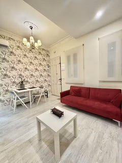 /international/es/calle-de-garcia-luna-madrid-madrid-310108670573/