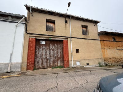 /international/es/calle-ayuntamiento-villaquilambre-castile-and-leon-310107217943/
