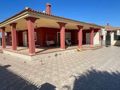 /international/es/albatera-valencian-community-310108596769/