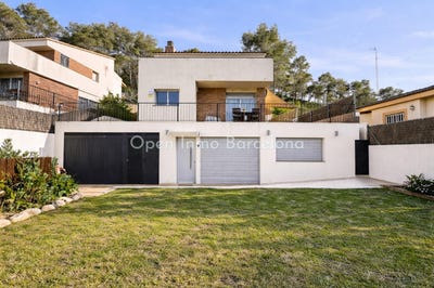 /international/es/canyelles-catalonia-310108757582/
