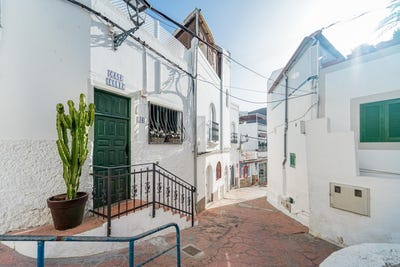 /international/es/mogan-puerto-y-playa-de-mogan-mogan-canary-islands-310095334700/