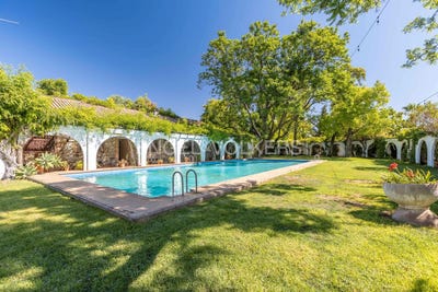 /international/es/espartinas-andalusia-310101276721/