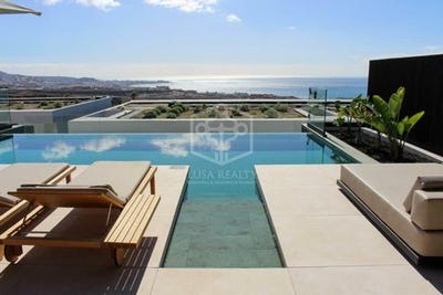 /international/es/adeje-canary-islands-310108973327/?lang=th