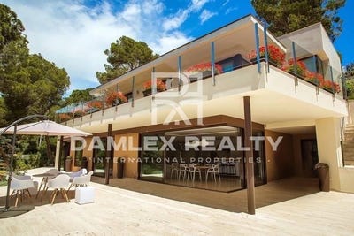 /international/es/tossa-de-mar-catalonia-310100742197/